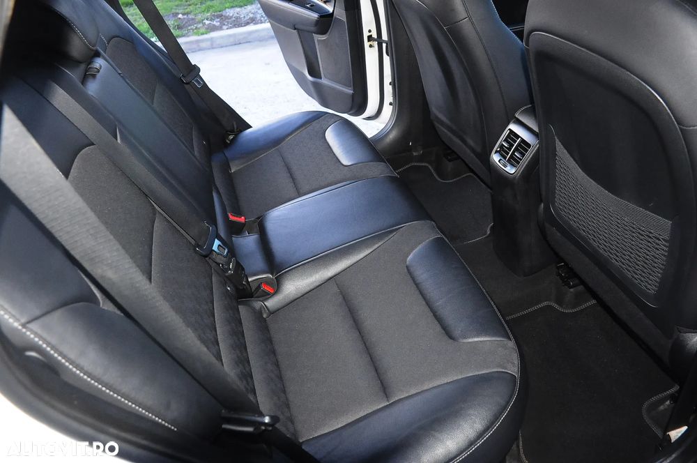 Kia Niro 1.6 GDI HEV 2WD OPF Aut. Spirit - 22