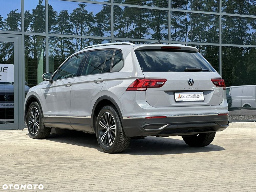 Volkswagen Tiguan 1.5 TSI OPF ACTIVE - 8