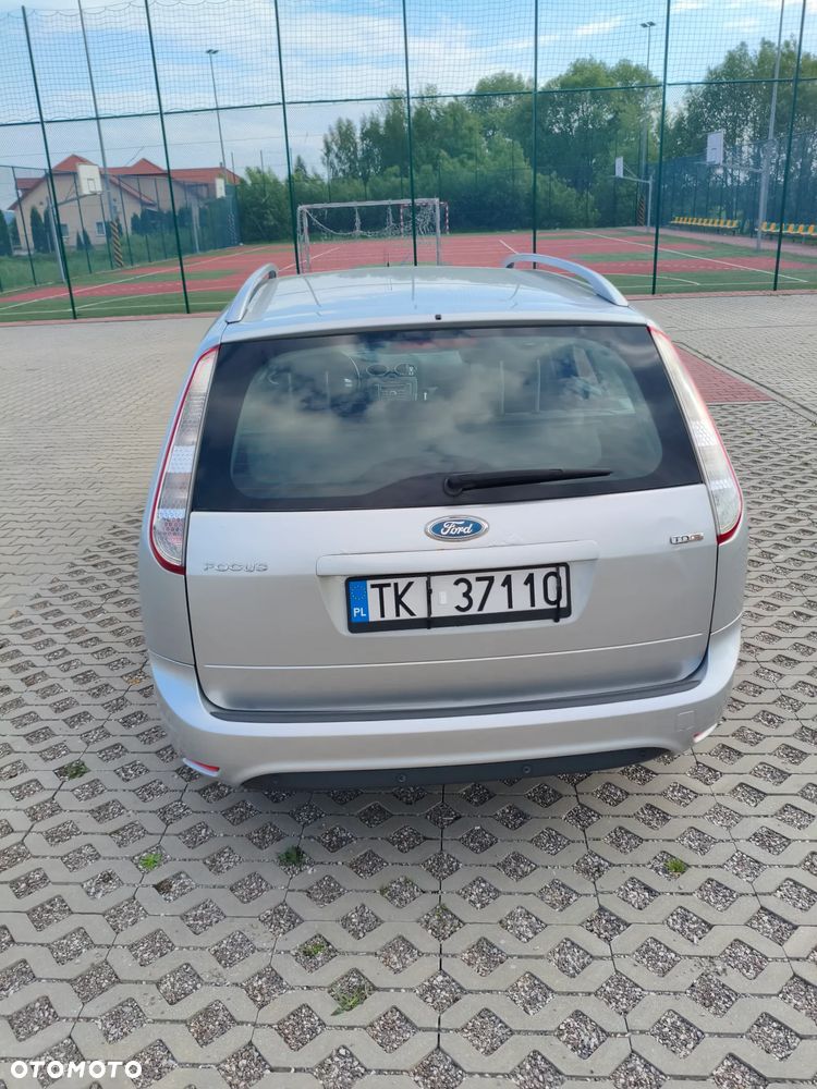 Ford Focus 1.8 TDCi Titanium - 6