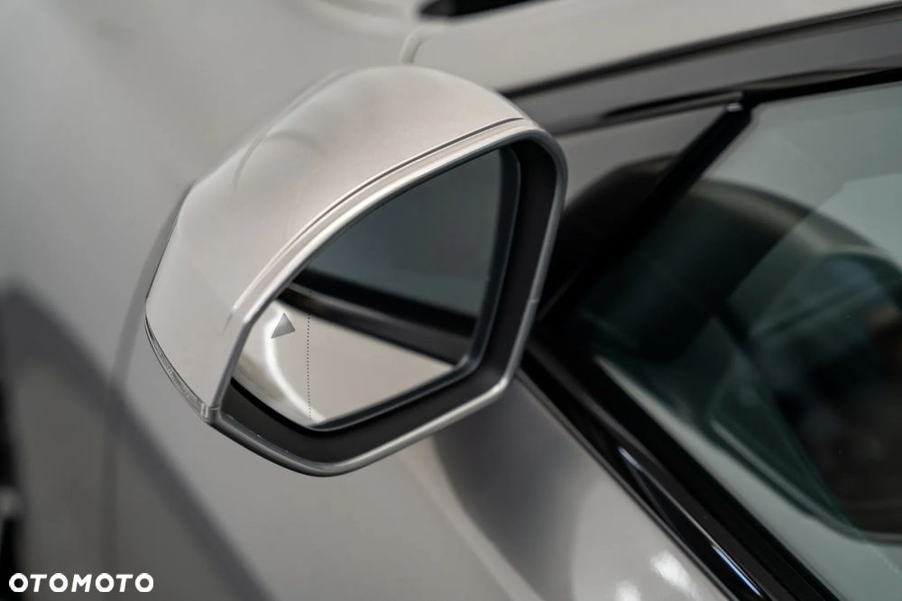 BMW Seria 7 740 xDrive mHEV sport - 19