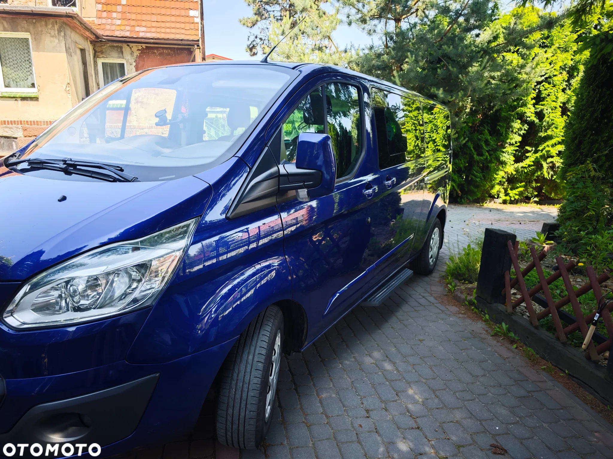 Ford Tourneo Custom - 3