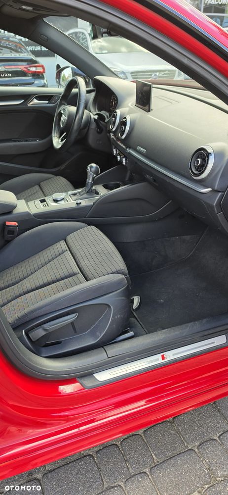 Audi A3 Sportback 40 TFSI quattro S tronic S line - 23