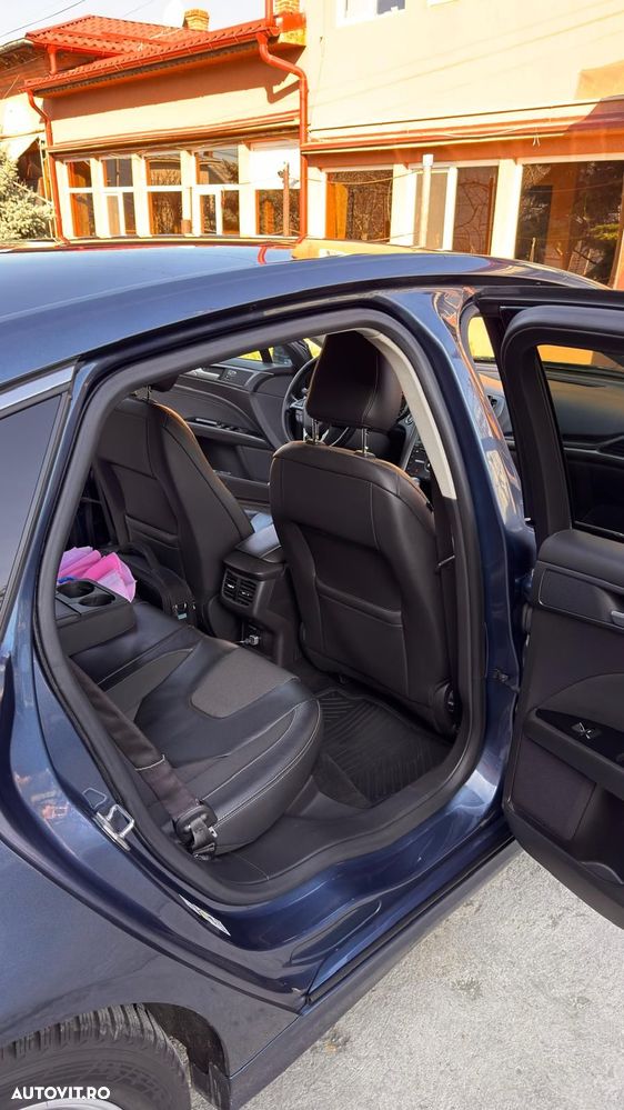 Ford Mondeo 2.0 TDCI Powershift Titanium - 5