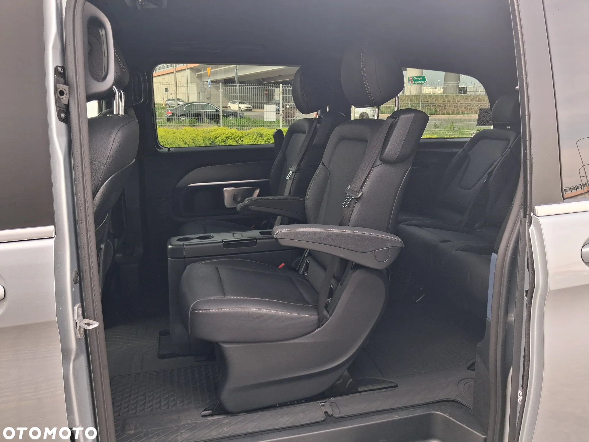 Mercedes-Benz EQV 300 60kWh - 13