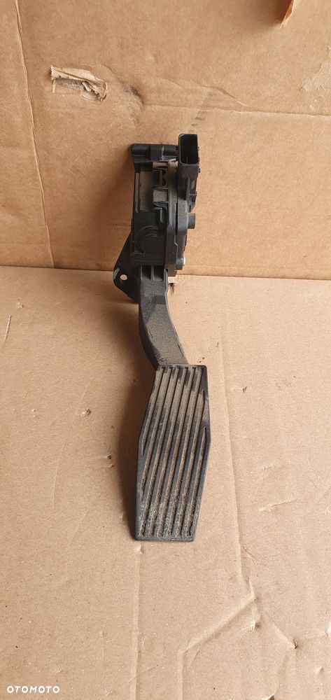 Pedał gazu potencjometr Opel Insignia A 2.0 CDTI 13237352 - 1