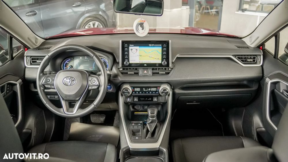 Toyota RAV4 - 9