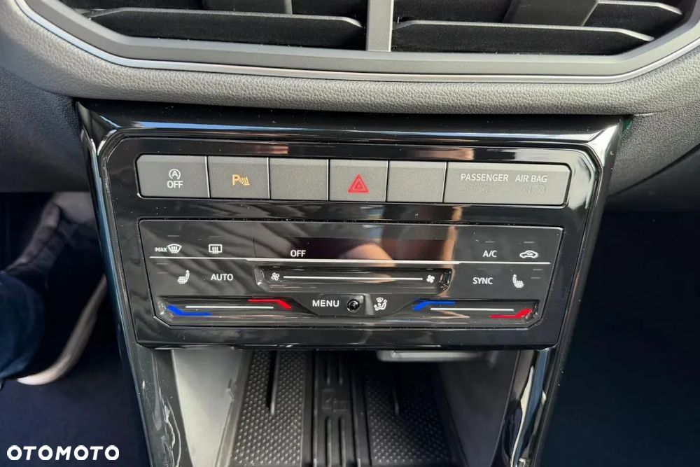 Volkswagen T-Cross 1.0 TSI Life Plus DSG - 16