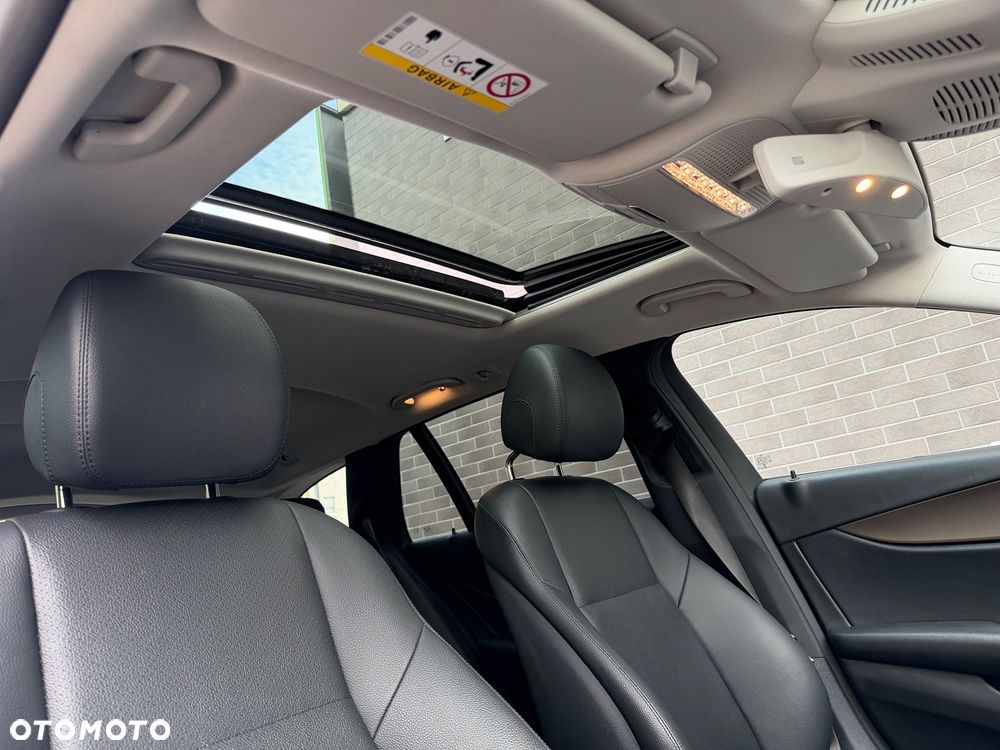 Mercedes-Benz Klasa E 200 CGI BlueEFFICIENCY Automatik Avantgarde - 35