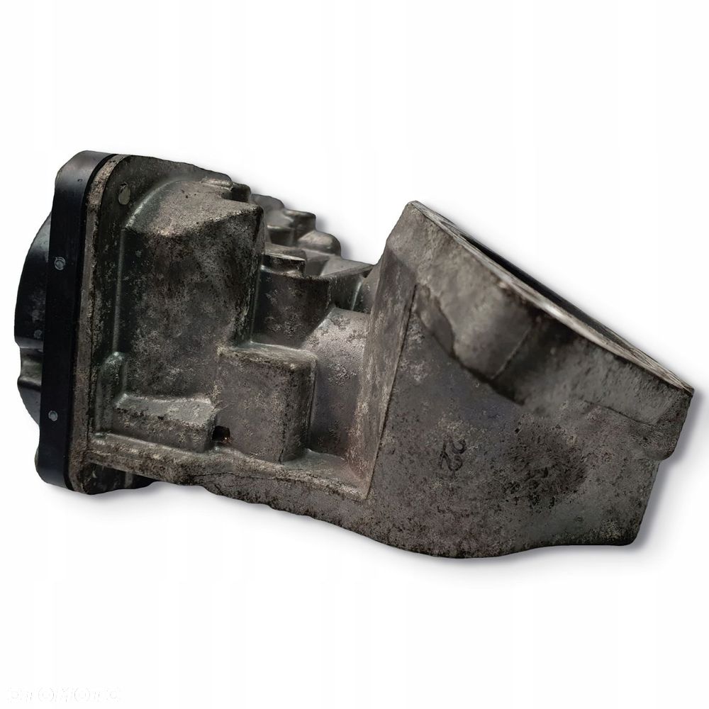 PRZEPUSTNICA Renault Captur 1.5 DCI H8201143495 147104647R - 4