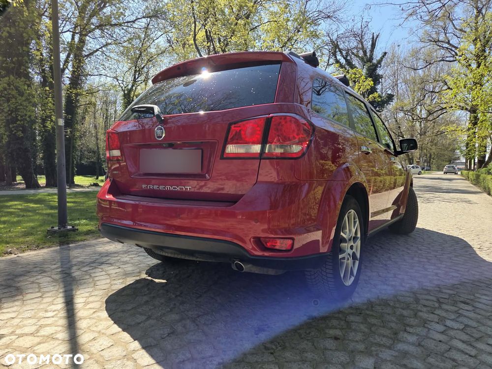 Fiat Freemont 2.0 Multijet 16V DPF Automatik Allrad Lounge - 6