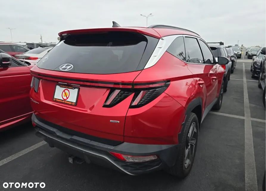 Hyundai Tucson - 4