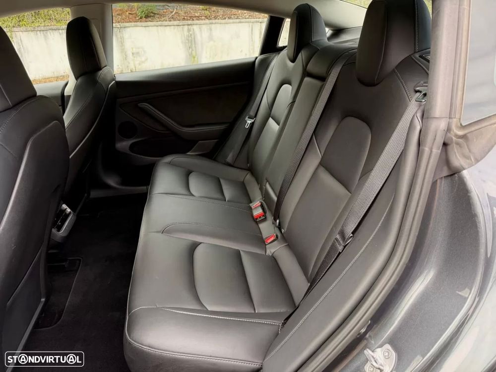 Tesla Model 3 Performance Dual Motor AWD — fotografia 14