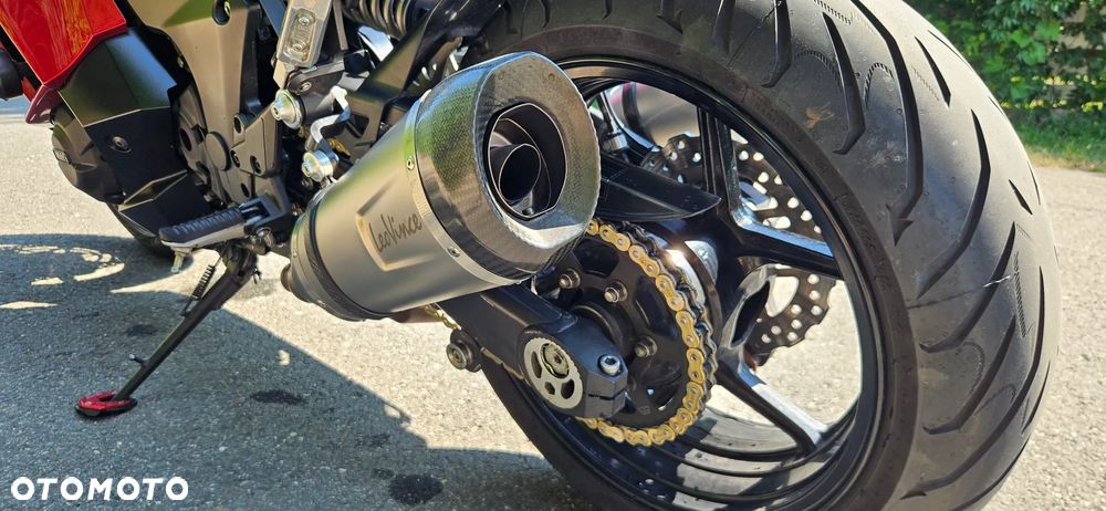 Kawasaki Ninja 1000 SX - 9