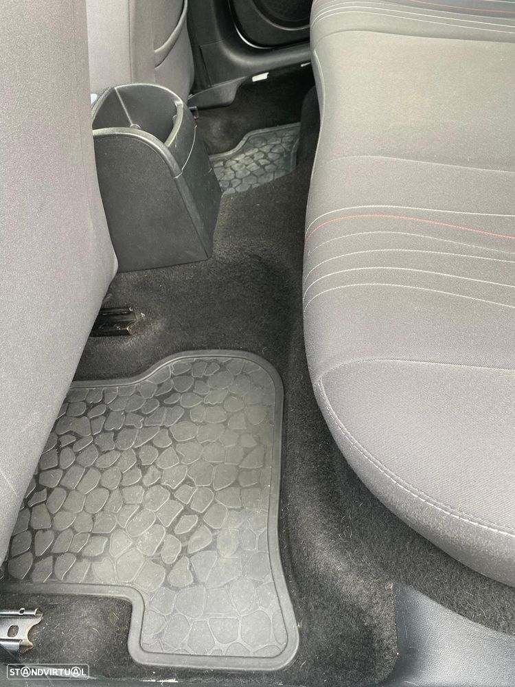 SEAT Leon 1.2 TSI S&S I-Tech - 8