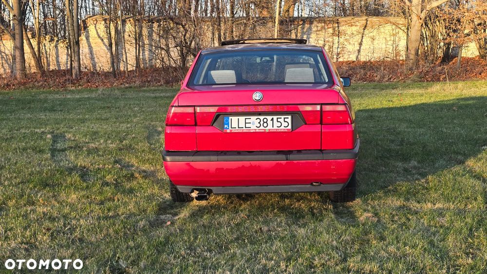 Alfa Romeo 155 2.0 TSpark - 7