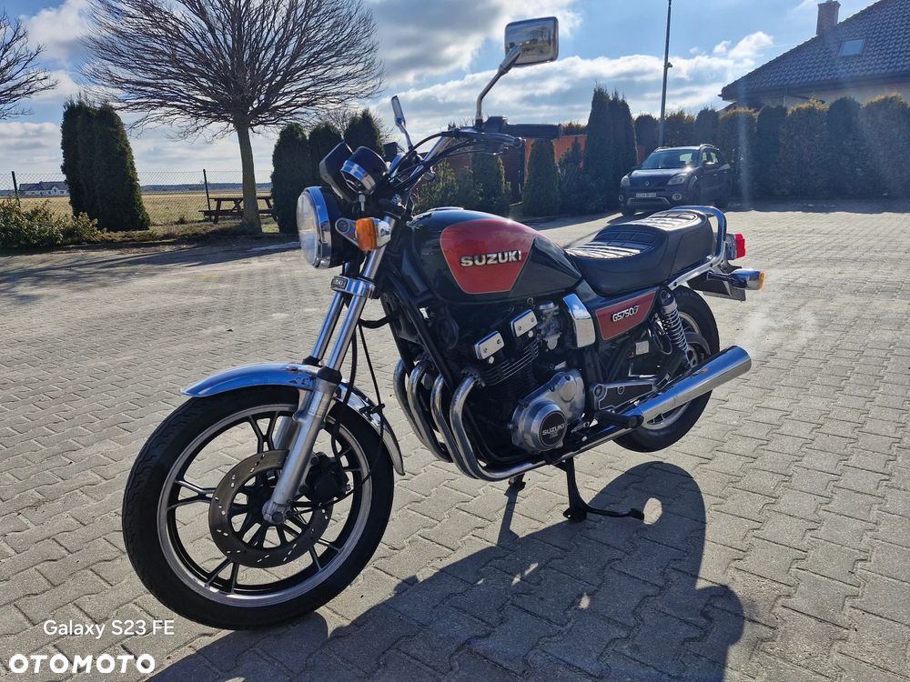 Suzuki GS - 11