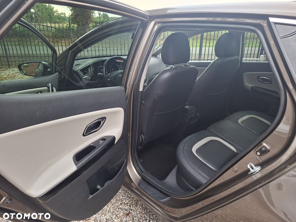 Kia Ceed 1.6 GDI DCT Platinum Edition - 9