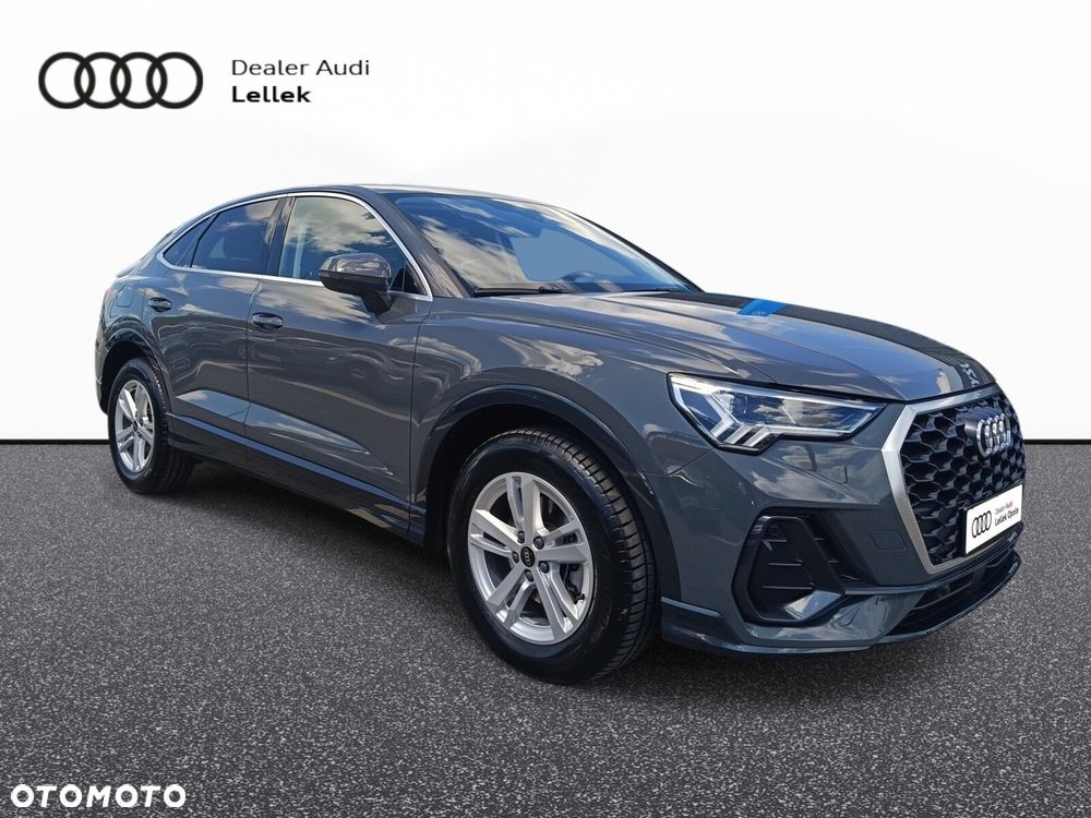 Audi Q3 - 4