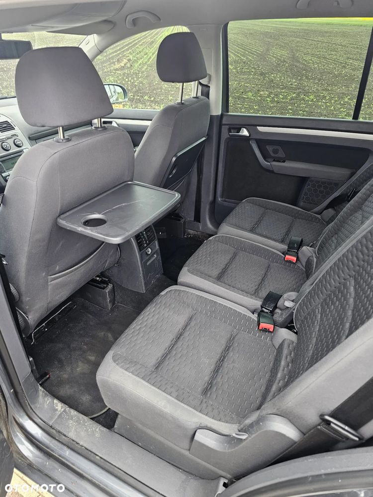 Volkswagen Touran 2.0 TDI DPF DSG Comfortline - 12