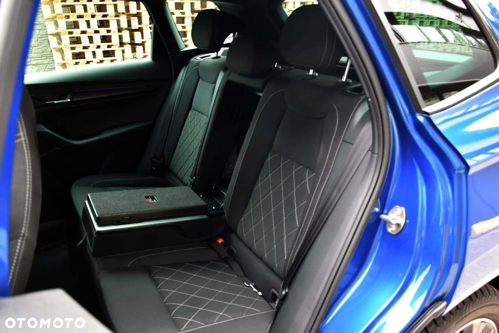 Skoda Karoq 1.5 TSI ACT Sportline DSG - 17