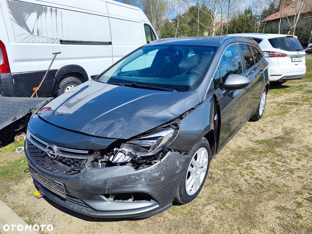 Opel Astra 1.6 D Start/Stop Dynamic - 4