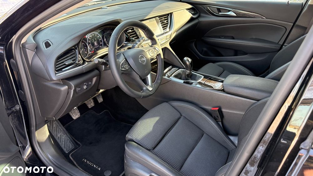 Opel Insignia 2.0 - 11