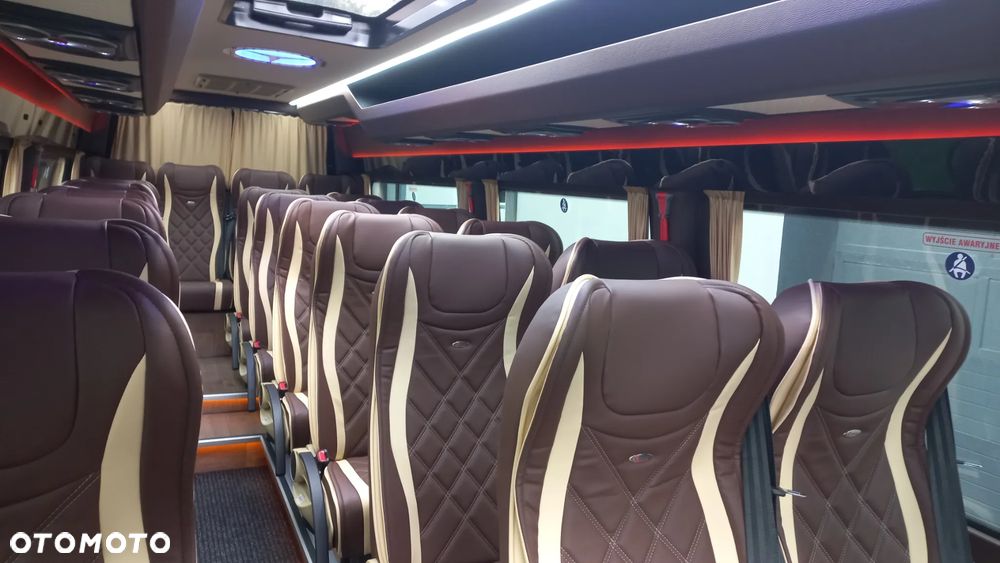 Mercedes-Benz Sprinter 519, dostępny - 13