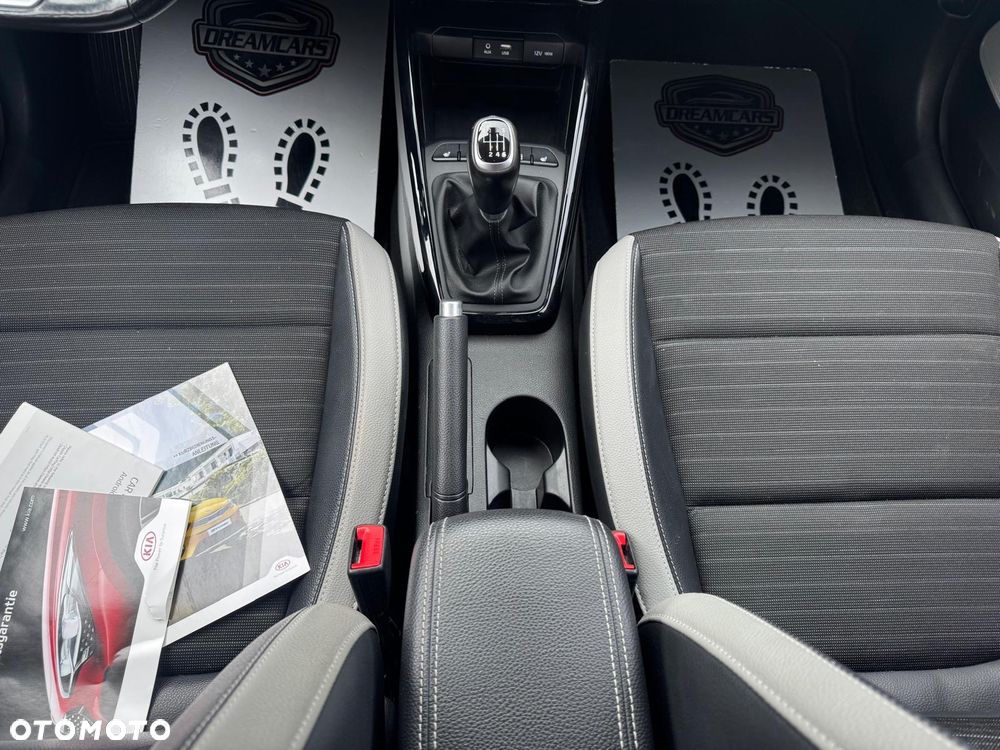 Kia Stonic - 28