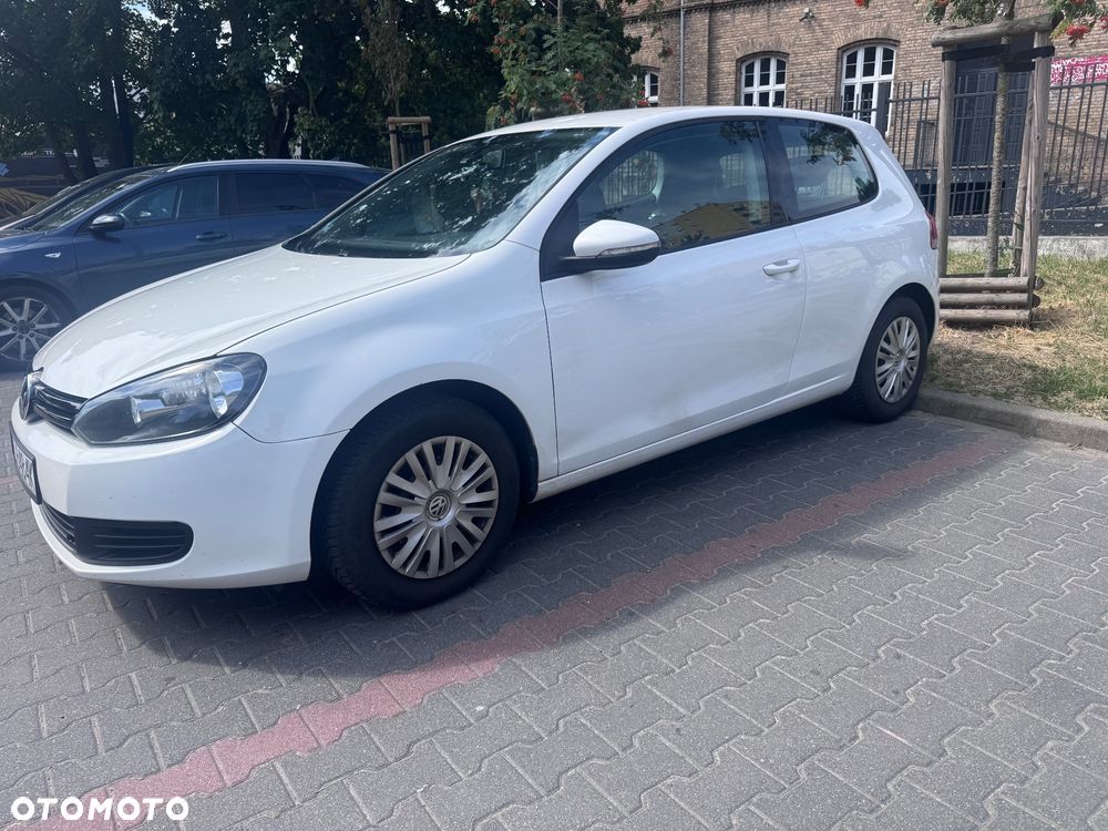 Volkswagen Golf 1.6 Trendline - 2