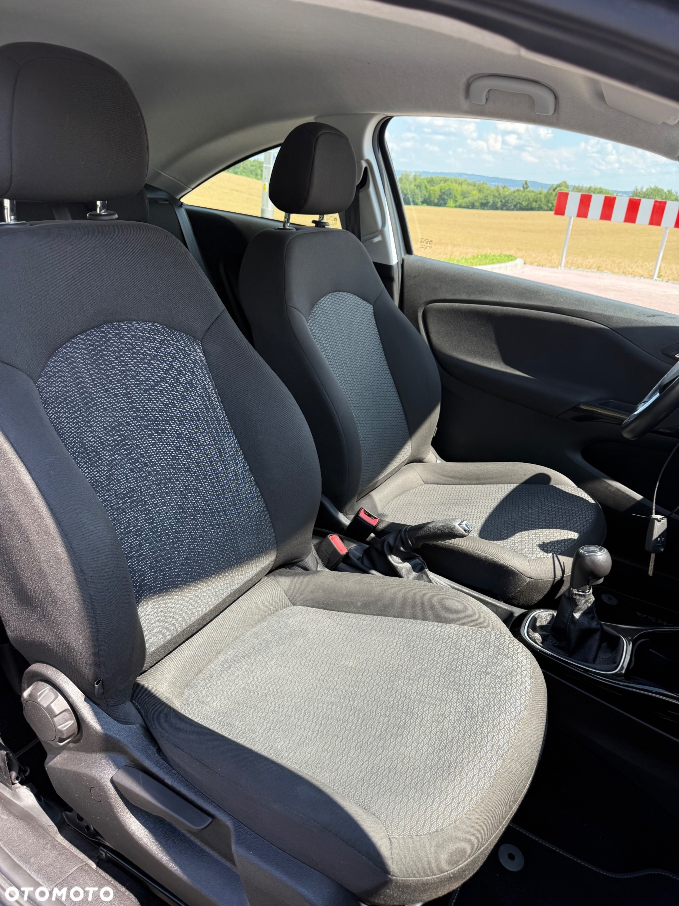 Opel Corsa 1.4 Enjoy - 13