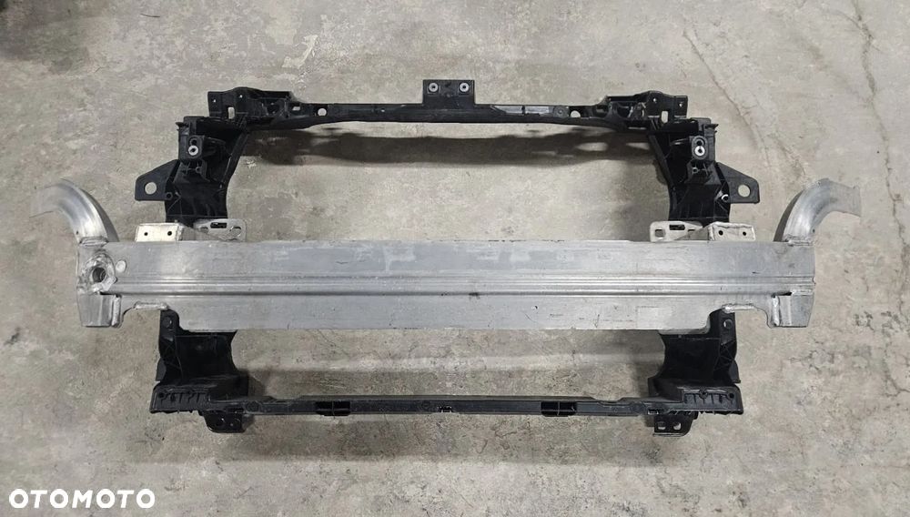 IDEALNY Pas przedni i belka Audi SQ7 i SQ8 4M0805594E 4M0807109E - 1