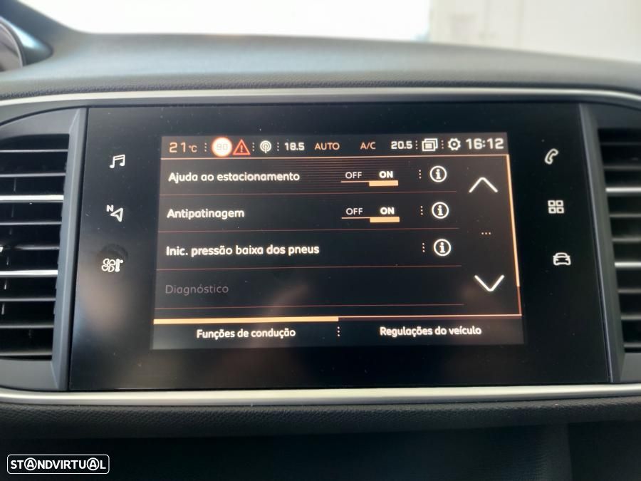 Peugeot 308 SW 1.5 BlueHDi Style - 24