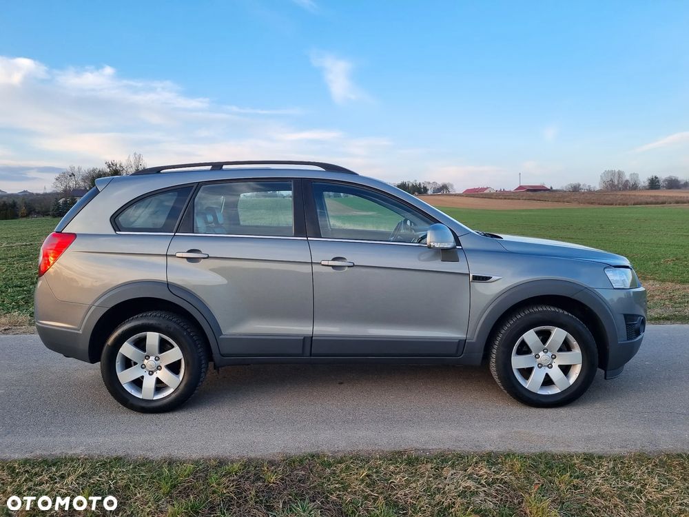 Chevrolet Captiva 2.4 2WD LT - 7