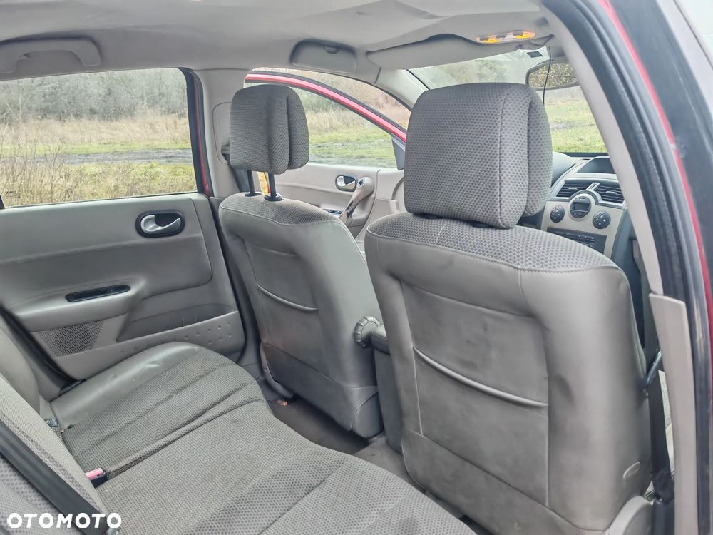 Renault Megane 2.0 Turbo Dynamique - 7