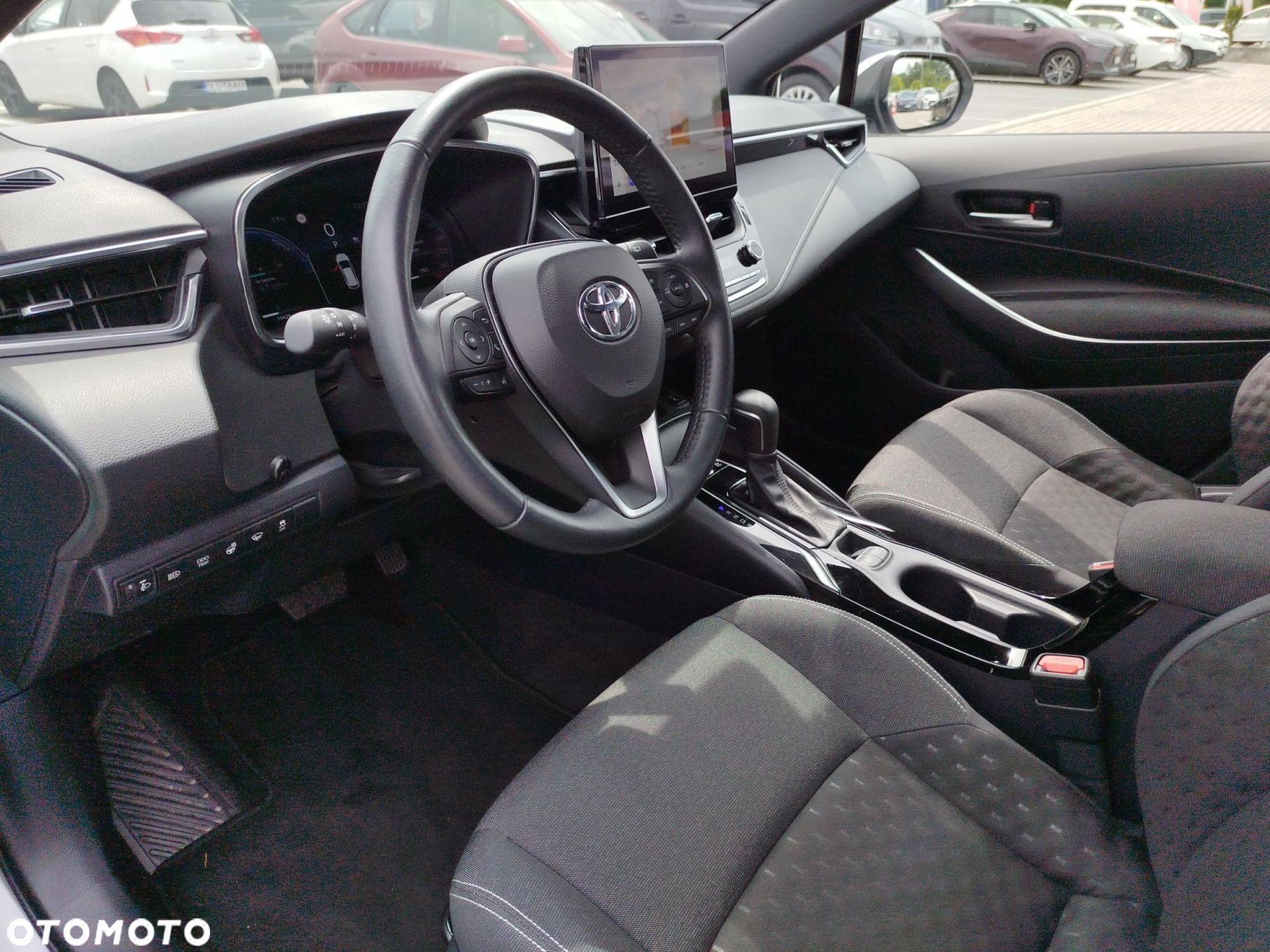Toyota Corolla - 10