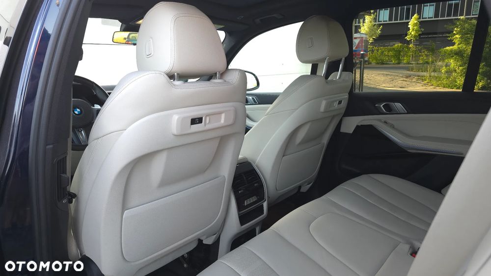BMW X5 - 21