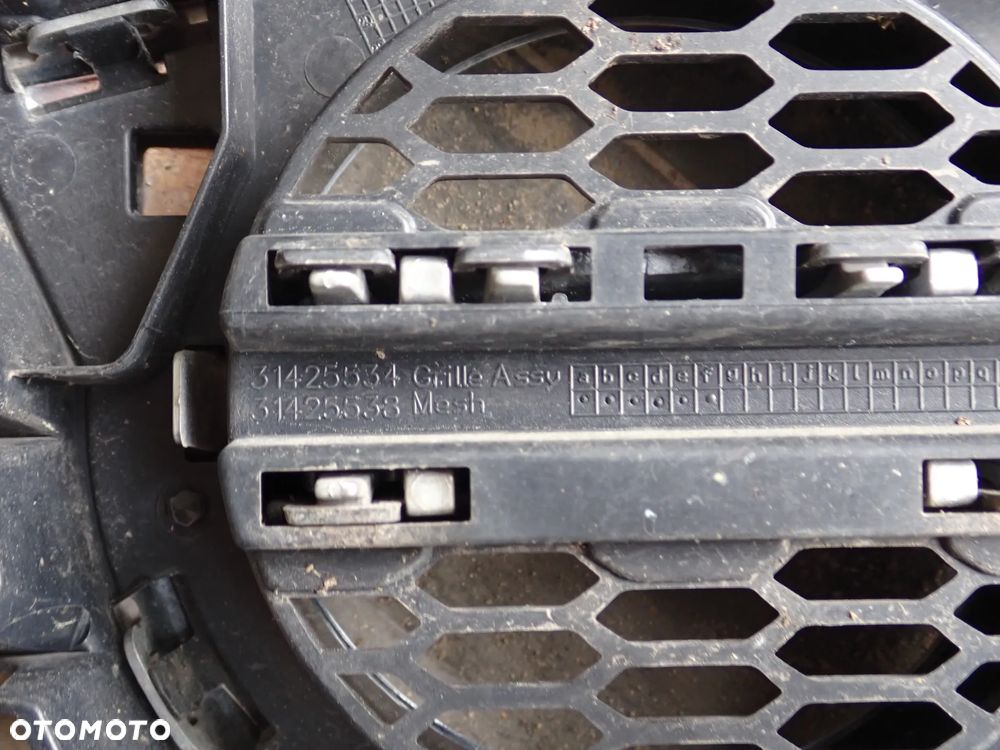 VOLVO XC 60 II LIFT GRILL 31425534 - 8