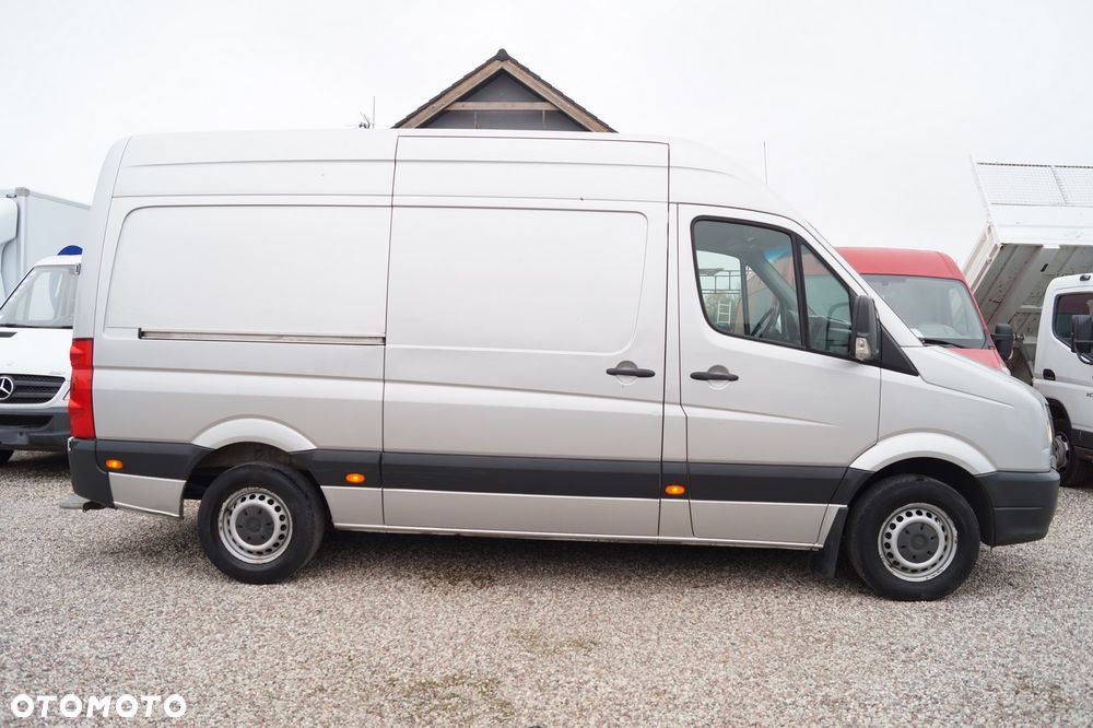 Volkswagen CRAFTER - 8