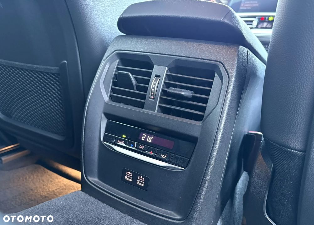 BMW Seria 3 320d xDrive Advantage sport - 22