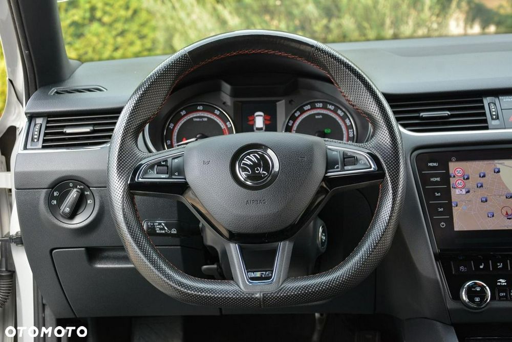 Skoda Octavia 2.0 TSI RS 230 DSG - 24