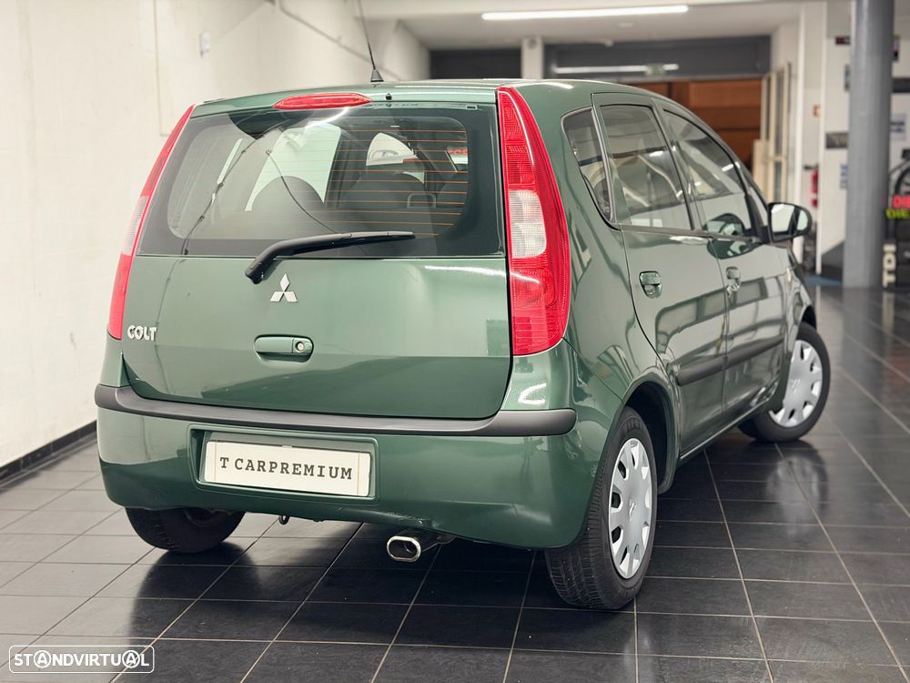 Mitsubishi Colt 1.1 - 8