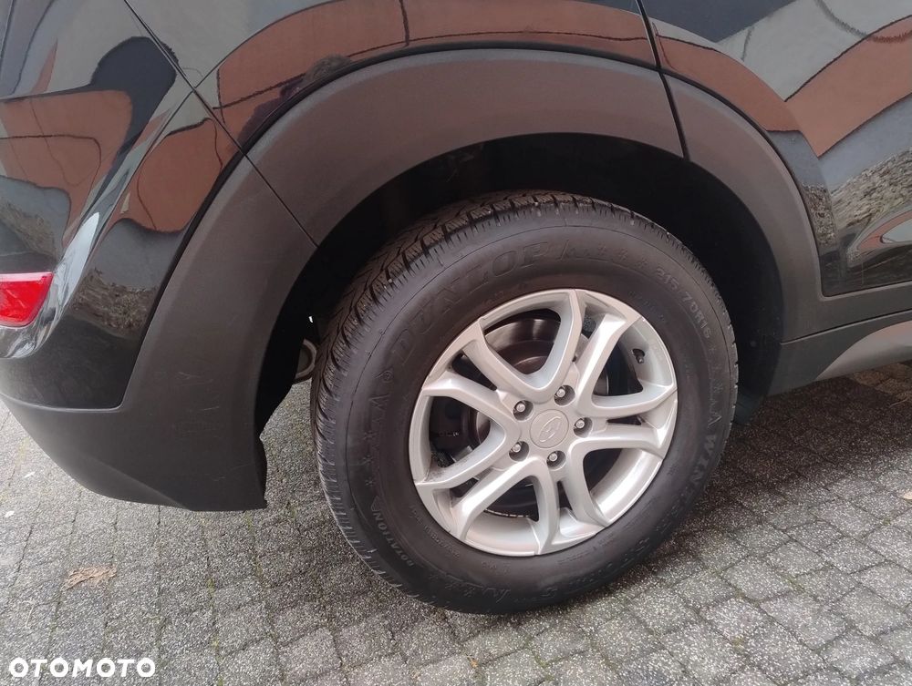 Hyundai Tucson blue 1.7 CRDi 2WD Advantage - 38