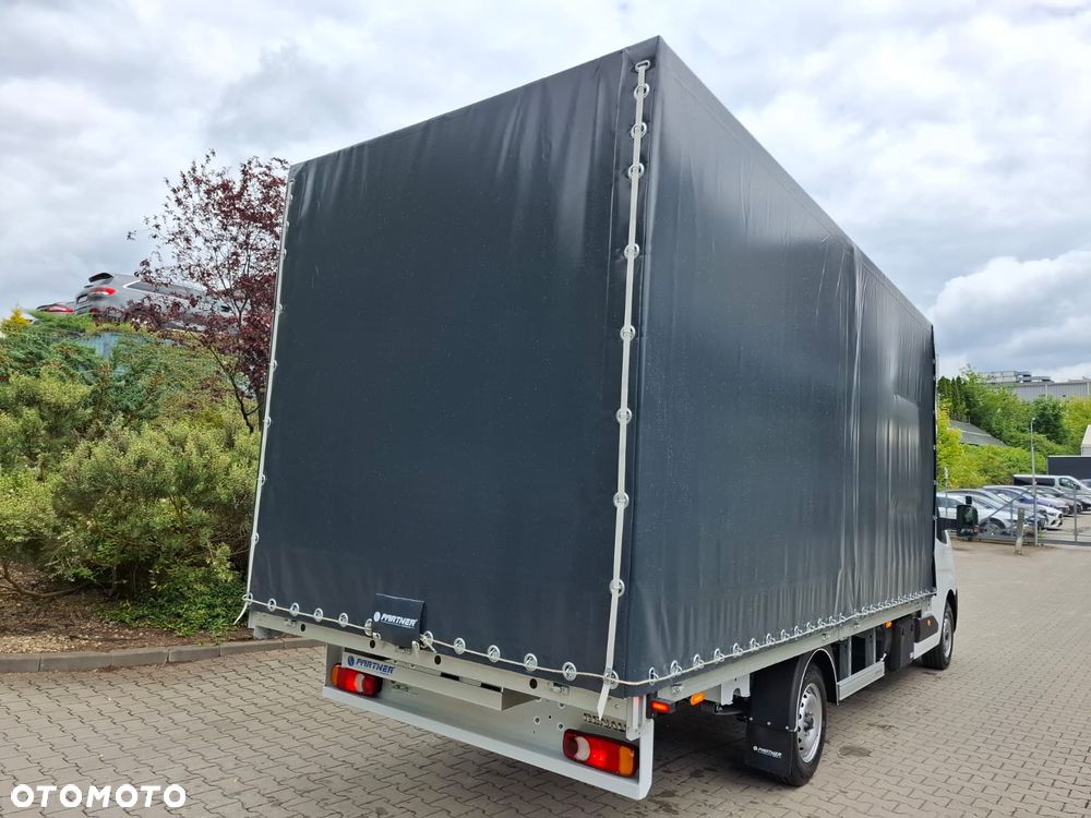 Renault Master - 18