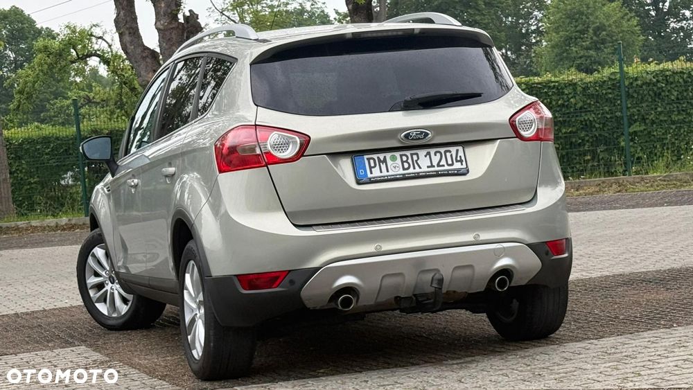 Ford Kuga 2.0 TDCi 4x4 Titanium - 26