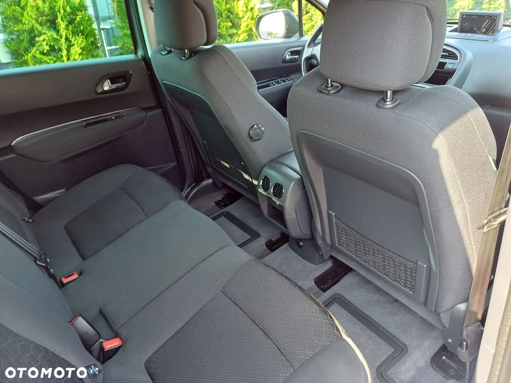 Peugeot 3008 BlueHDi 120 Stop & Start Business-Line - 9