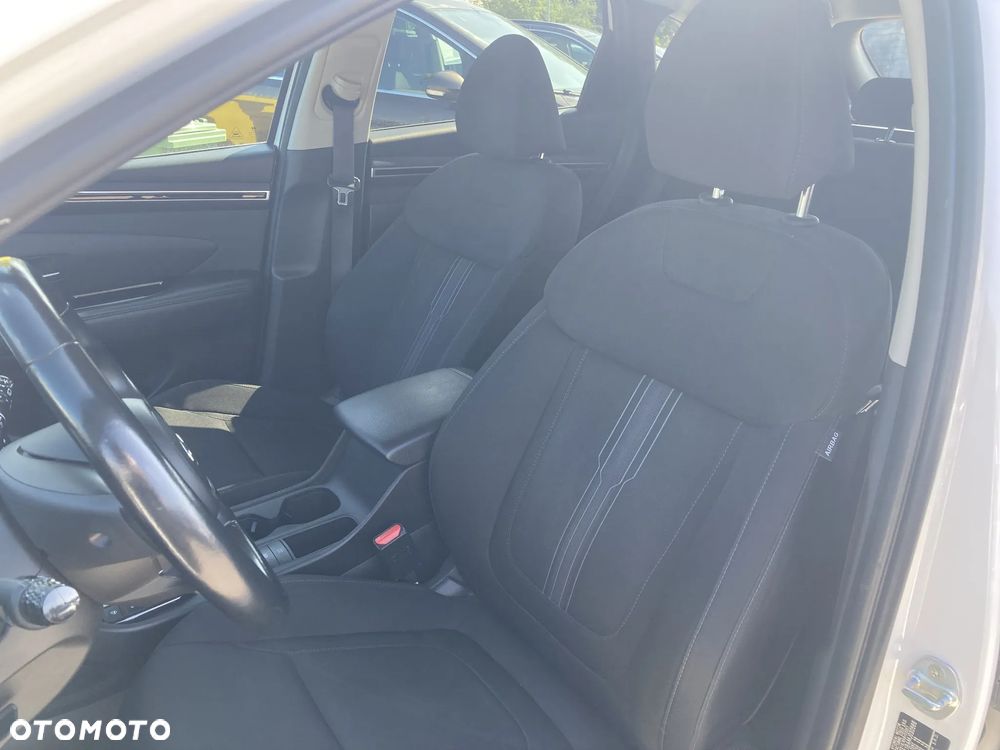 Hyundai Tucson 1.6 T-GDi Smart 2WD - 12