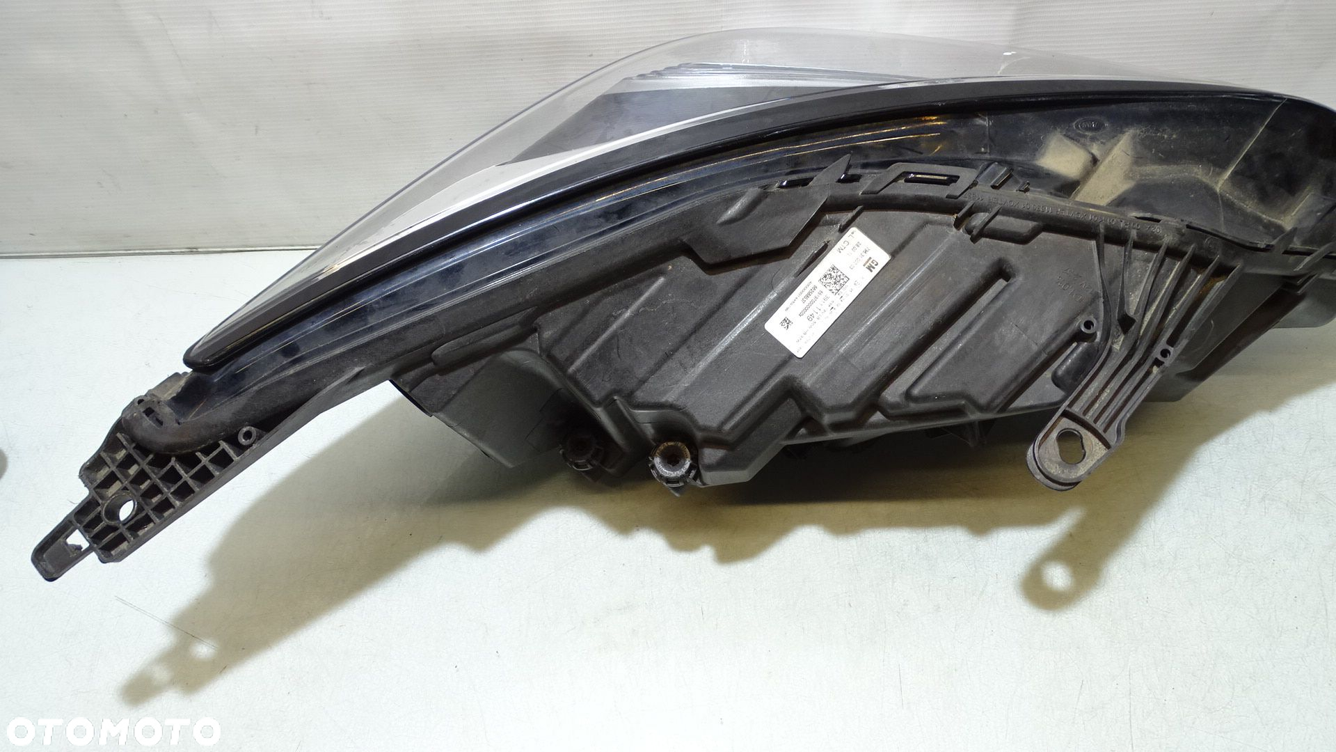 LAMPA LEWA PRZEDNIA OPEL ASTRA V   39111149 - 6