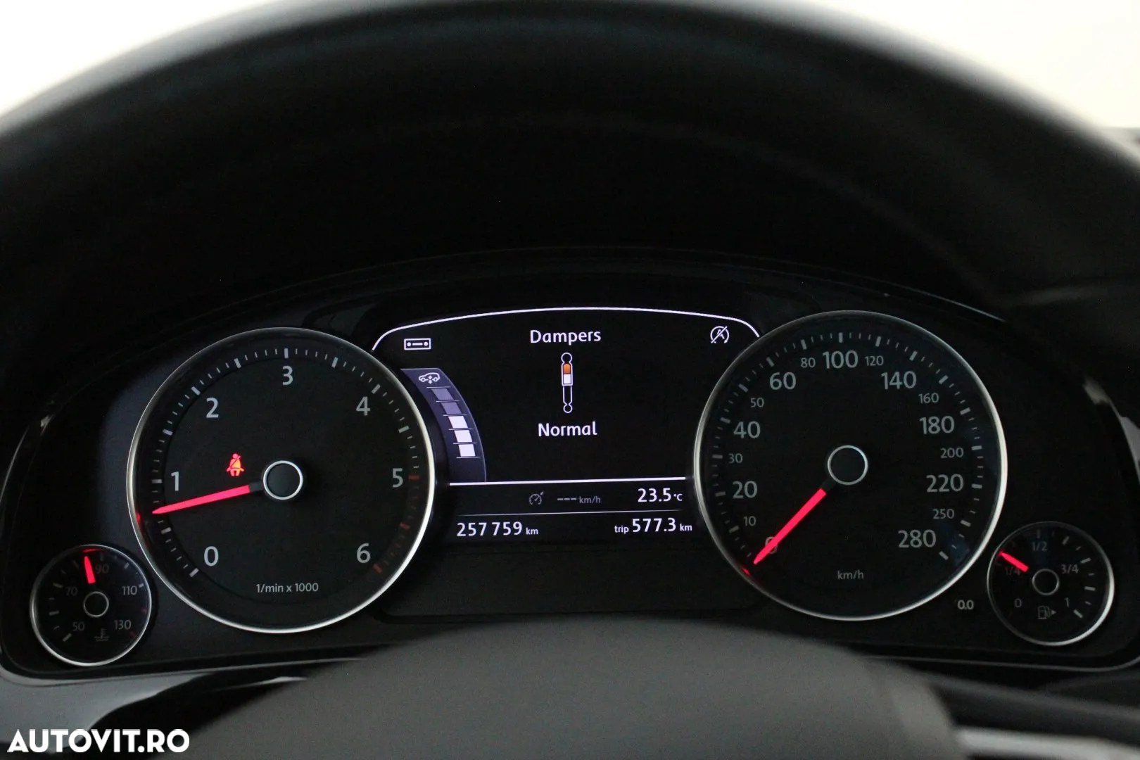 Volkswagen Touareg - 28