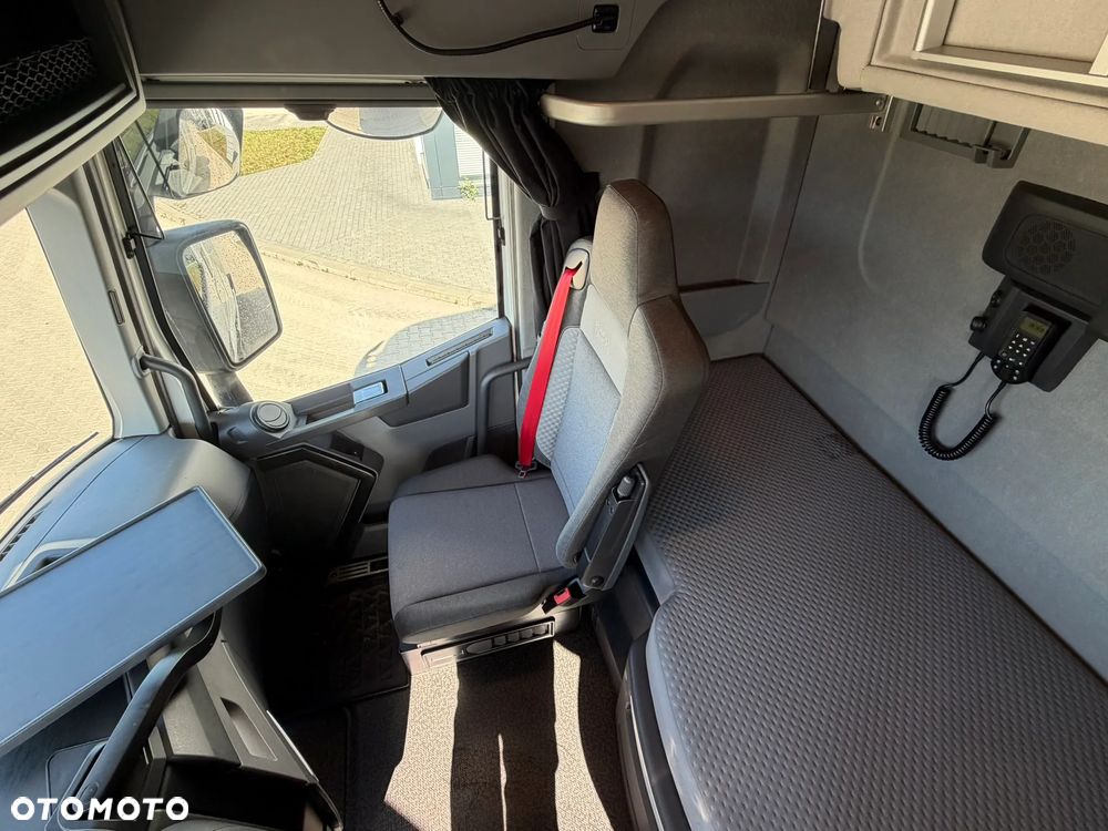 Renault T HIGH 480 TC - 9