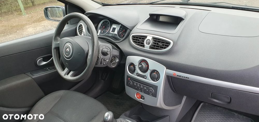Renault Clio 1.2 16V TCE Rip Curl - 9